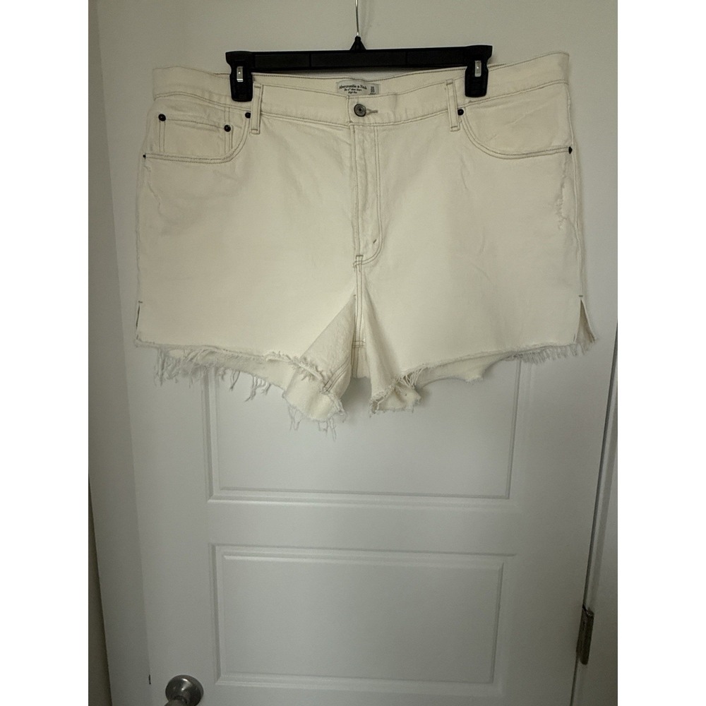 Abercrombie & Fitch White Jean Shorts High Rise Women's Plus Size 20 Grunge NWOT